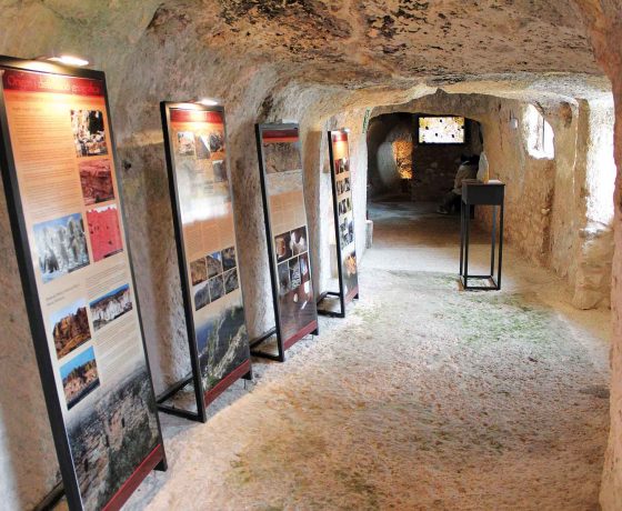 Covetes del Colomer, interior