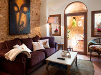 Casa rural Mirador, salón con patio de apartamento